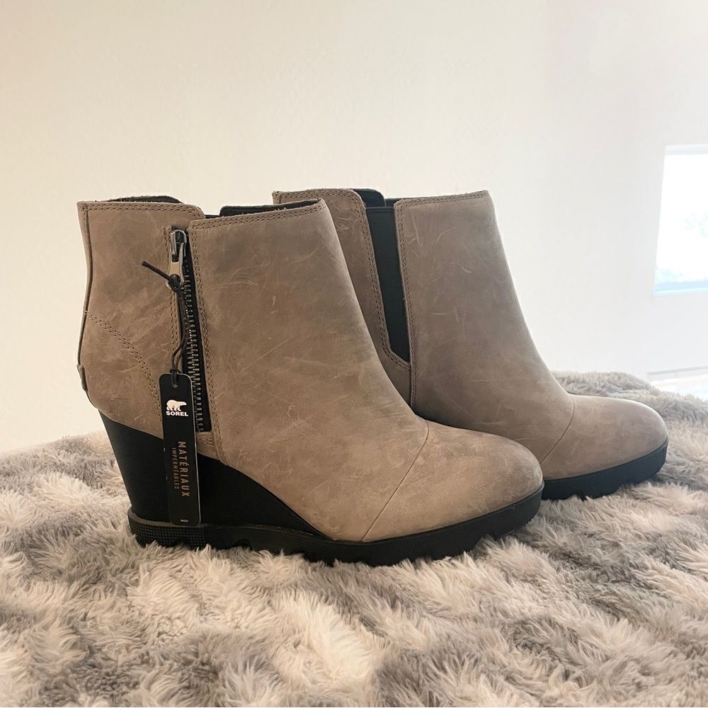 Sorel Joan Uptown Zip Leather Wedge Booties